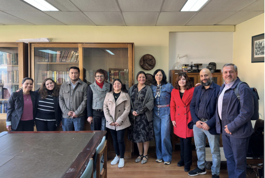 Académicas, académicos e invitados en el cierre de los proyectos Fondef IDeA de la UBO